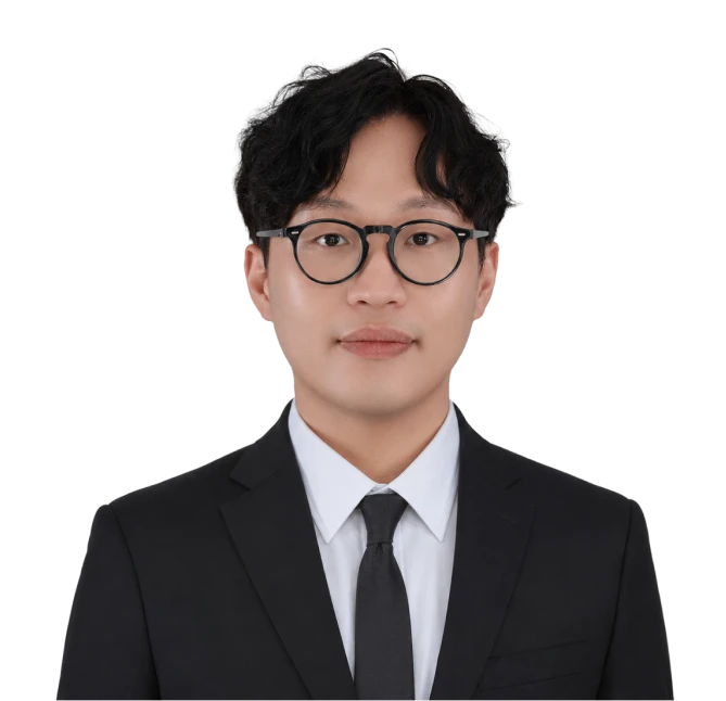 강우철 교수